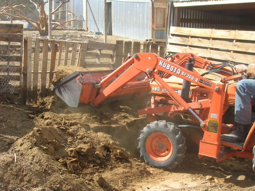 tractor manuering